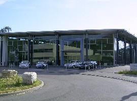Daimler-Chrysler-Autohaus Stuttgart/Untertürkheim